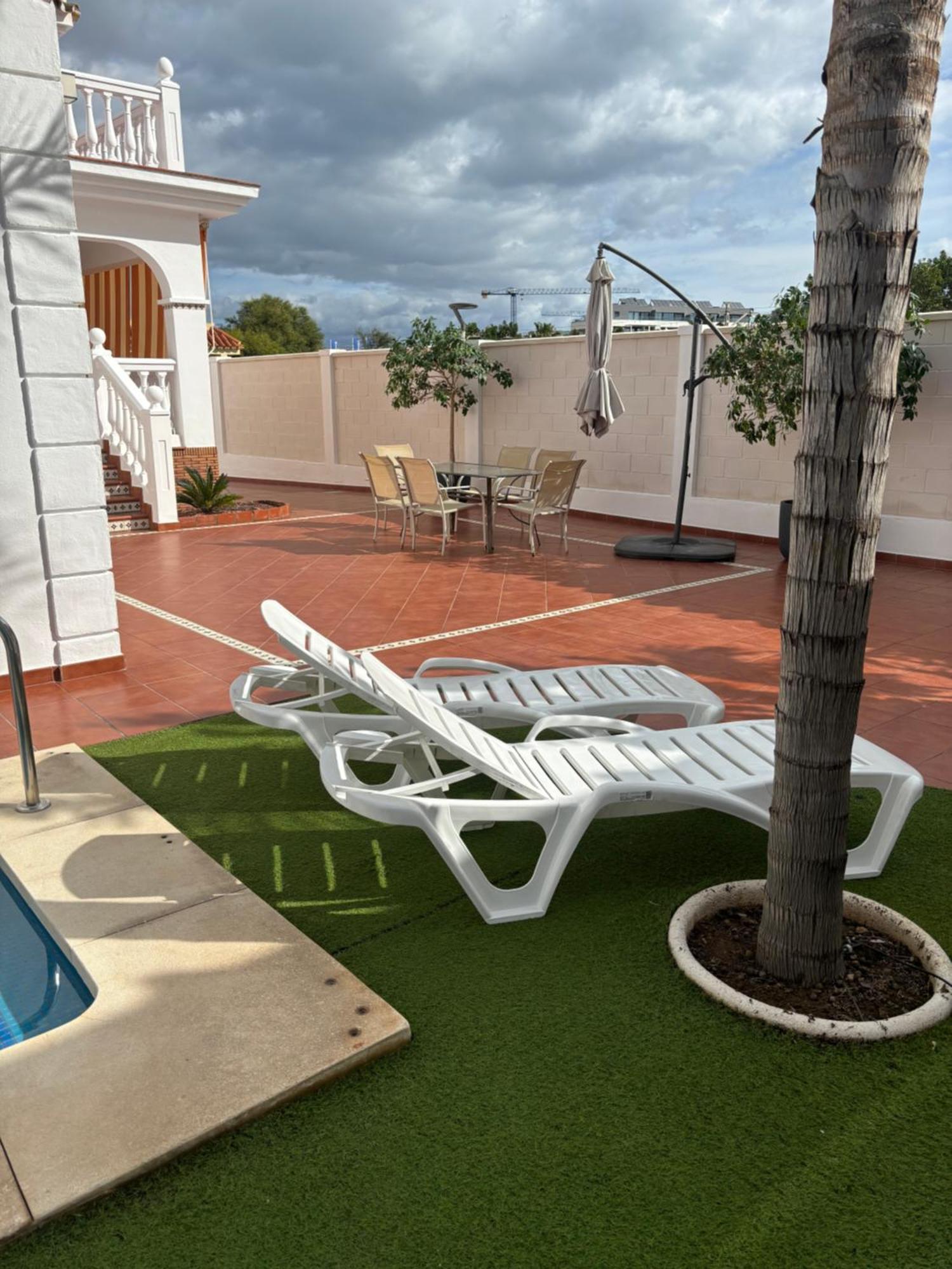 Gran Villa En Torremolinos Bagian luar foto