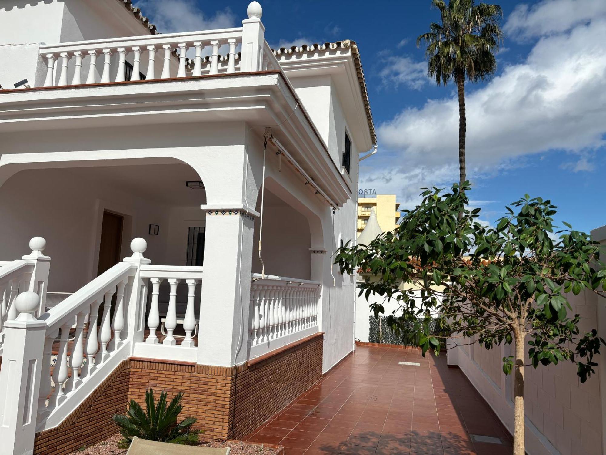 Gran Villa En Torremolinos Bagian luar foto