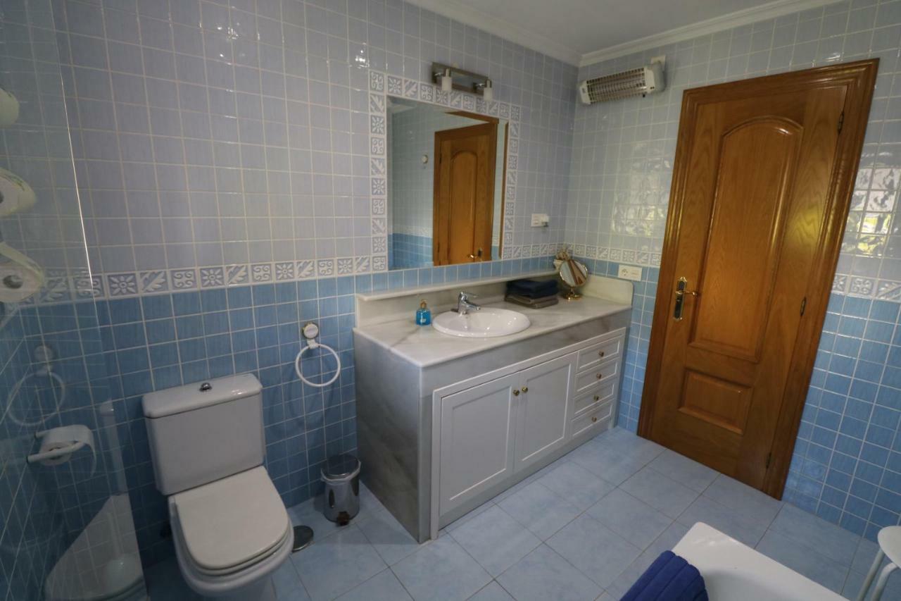 Gran Villa En Torremolinos Bagian luar foto